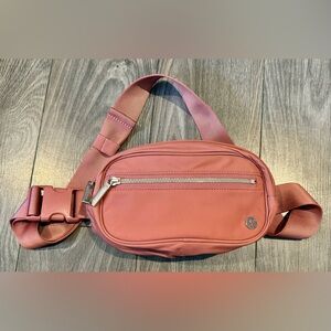 Wunderlust Lululemon bag